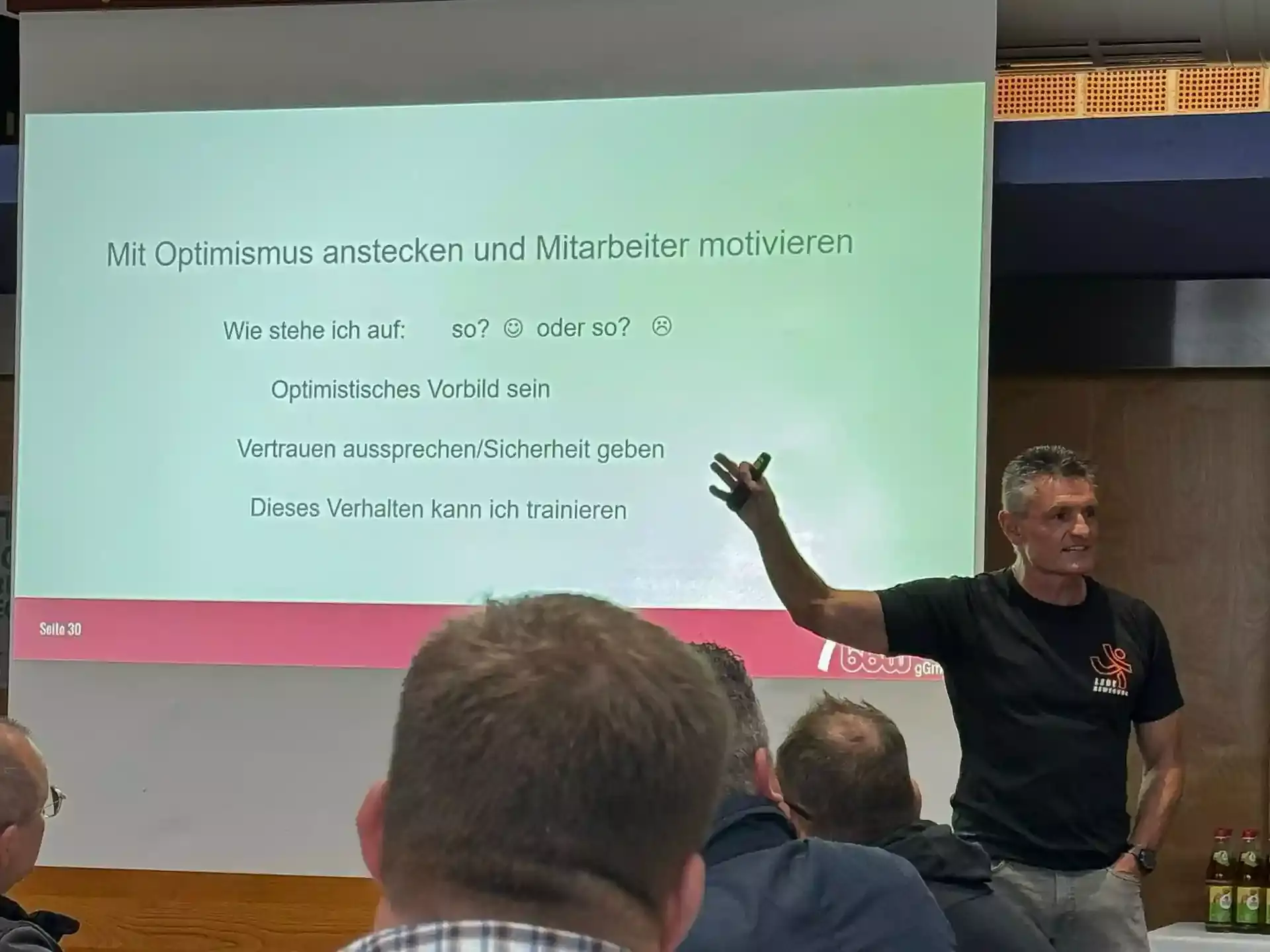 optimismus und mitarbeiter motivieren